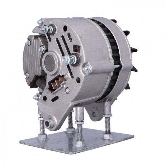 C330 Alternator -zdjęcie numer 2